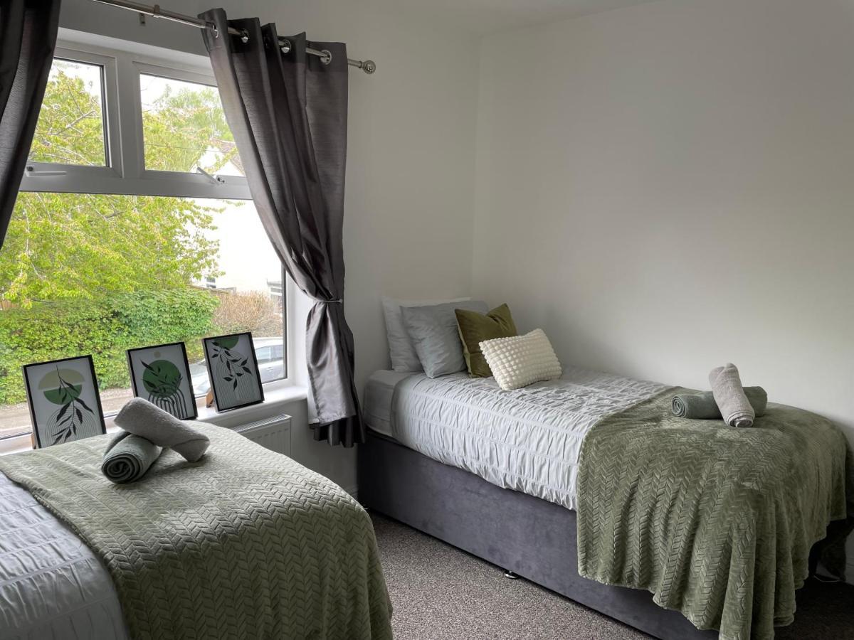 Comfy Home For Contractors And Families With Free Parking - Sage View Aldershot Exterior foto
