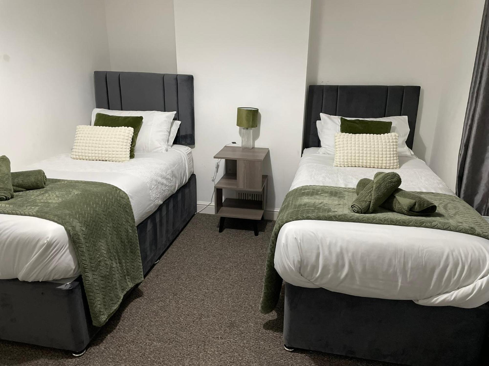 Comfy Home For Contractors And Families With Free Parking - Sage View Aldershot Exterior foto